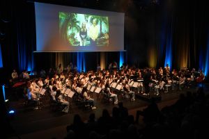 Play-In Junior Edition