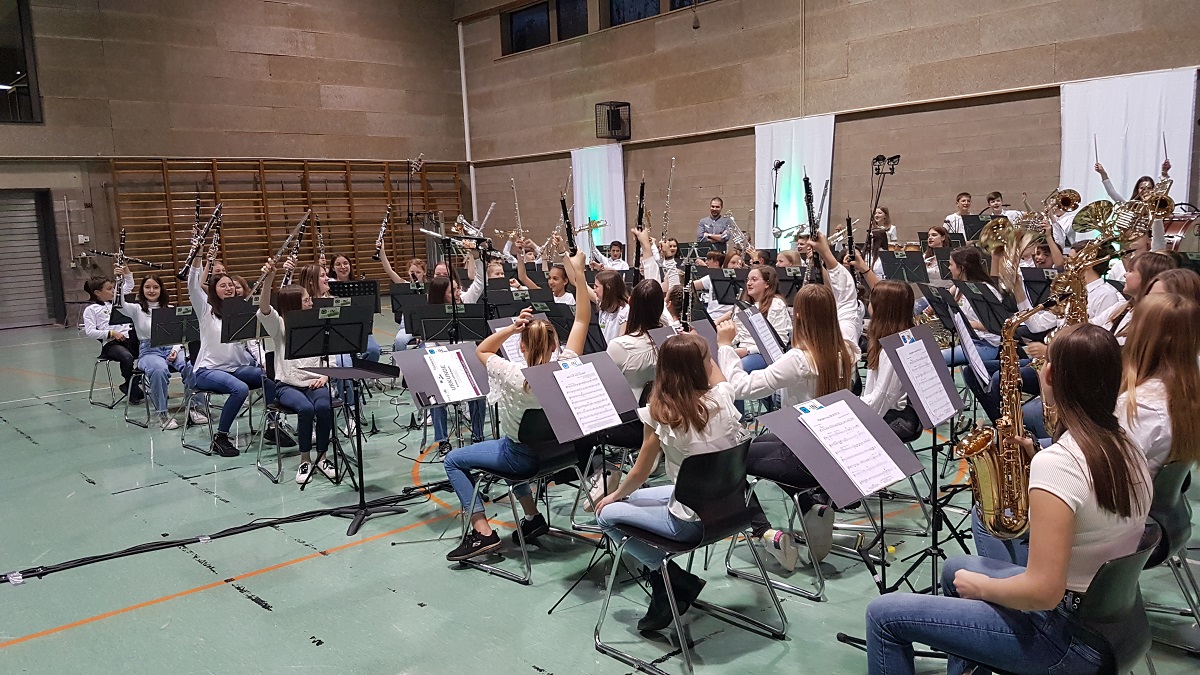 Play-In-Fieber statt Corona - Eine tolle Veranstaltung für 75 Kinder und Jugendliche in Burg-Reuland